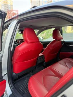 تۆیۆتا کامری